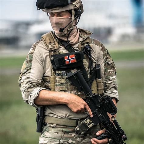 A Norwegian Fsk Operator During Operation Soldados Uniformes Equipo