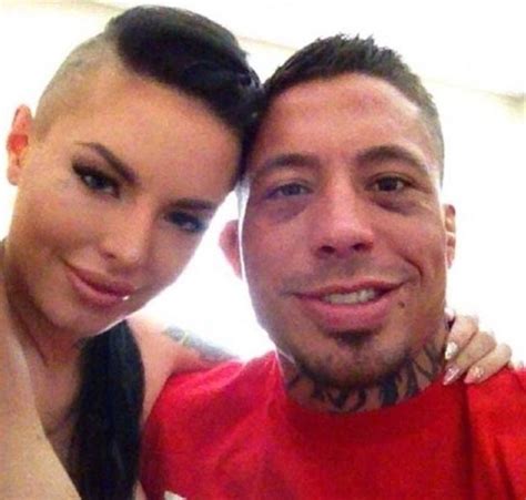 Porno yıldızı Christy Mack hastanelik oldu