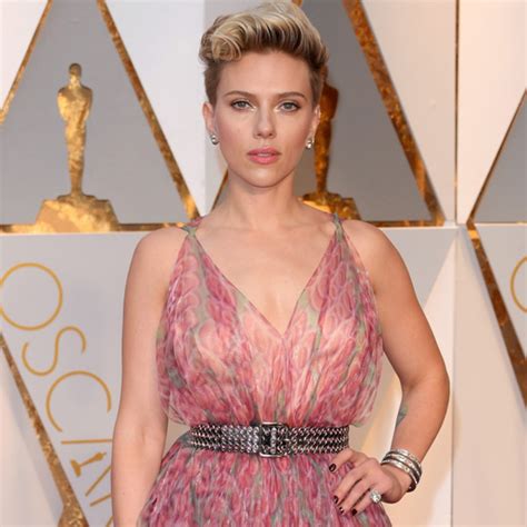 Scarlett Johansson Scolded By Samuel L Jackson At The Oscars E