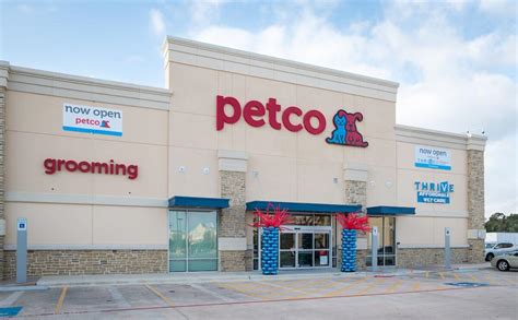 Petco Opens First In Store Veterinary Hospital Archives