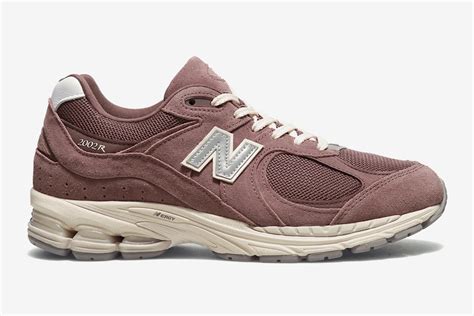 The New Balance 2002r Returns In New Seasonal Palettes