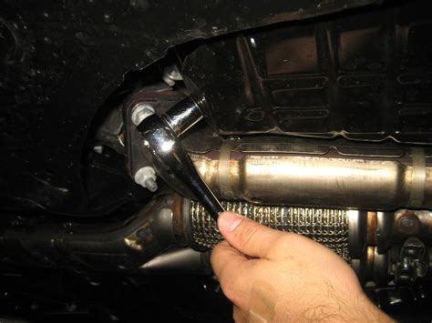 Nissan Maxima Vq35de V6 Engine Oil Change Filter Replacement Guide 014