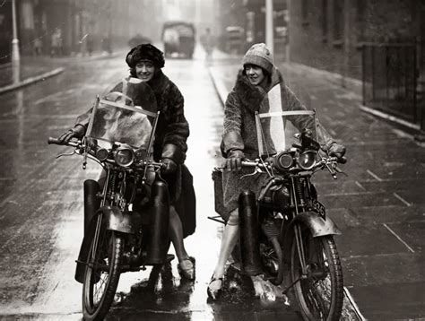 22 Amazing Vintage Photographs Of Women Riding Motorcycles From The