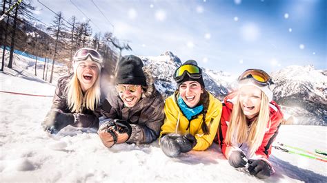 El Turismo Estudiantil Volvería A Bariloche En El Verano Del 2021