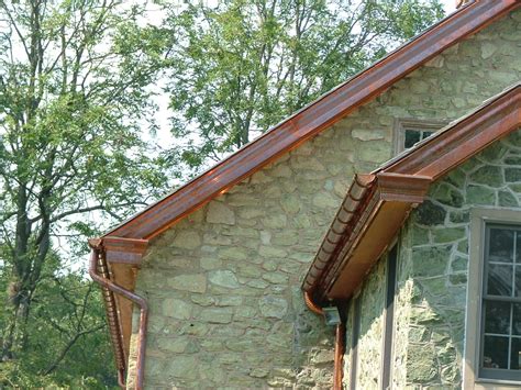 Exterior aluminum moldings, and trim curved to look like colonial wood crown molding. American Colonial Crown Mouldings: American Colonial Crown ...