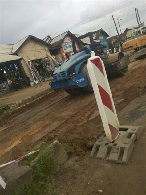 Reconstruction Of Creek Road In Port Harcourt Begins Photos