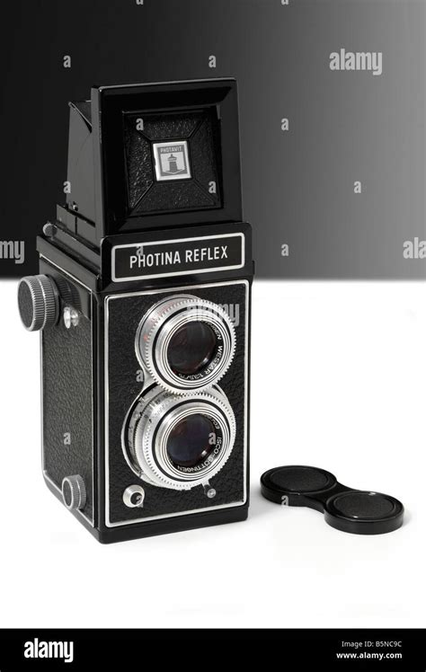 Photina Reflex 1950s Twin Lens Reflex Camera Stock Photo Alamy