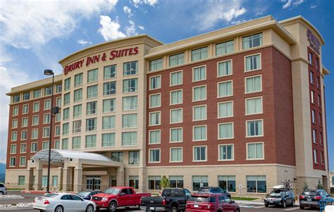 Drury Hotels opens a new hotel in Colorado Springs