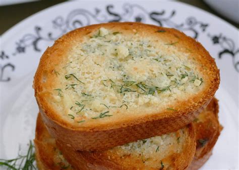 Parmesan Dill Garlic Bread Recipe