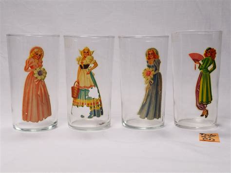 Vintage 1940s Pin Up Girls Peek A Boo Drinking Glasses Set Of 4 Peek A Boo Glass Tumblers 1940s