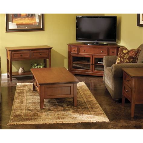 Mckenzie Living Room Set By Whittier Wood Furniture Stewart Roth