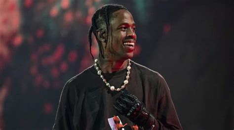 Rapper Travis Scotts Rowdy Past Raises Red Flags In Astroworld
