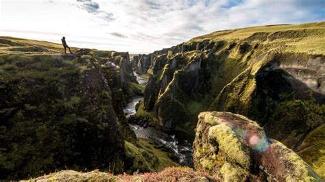 Fjaðrárgljúfur Canyon Get Ready To Explore One Of The Most