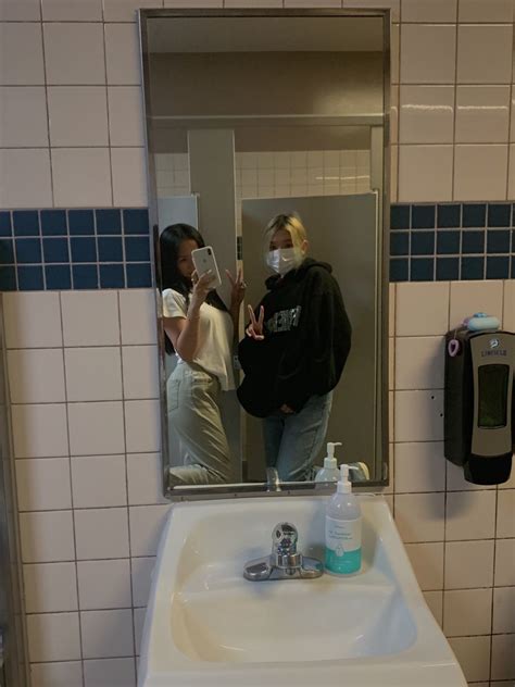 Stylish Bathroom Mirror Selfies