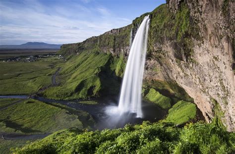 4k Seljalandsfoss South Iceland Iceland Waterfalls Grass Crag Hd
