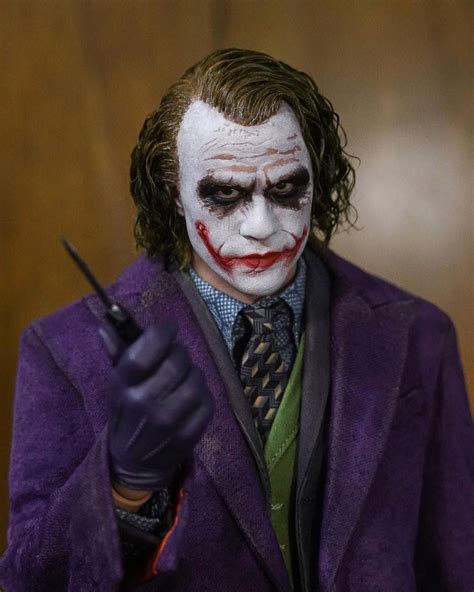 The Dark Knight Joker Heath Ledger