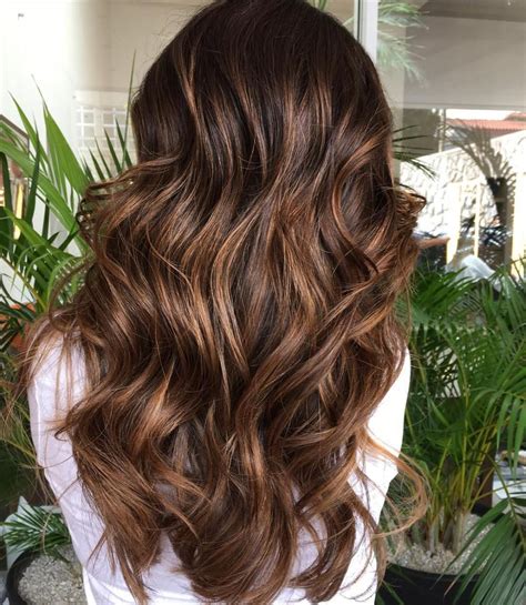 60 Chocolate Brown Hair Color Ideas For Brunettes Цвет волос Прически и Балаяж