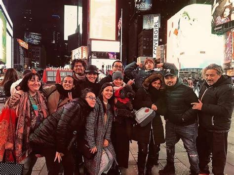 Debutta al teatro piccinni di bari nel 1977 con quei giorni del '43 di g. Gianni Colajemma e tutta la carovana di "Un barese a New ...