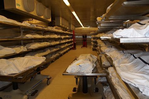 County Medical Examiners Office Opens Up Morgue To Give Lessons For