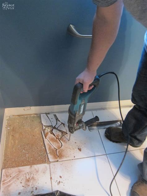 Guest Bathroom Renovation How To Remove A Baseboard How To Remove