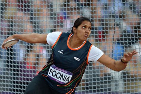 At the 2008 summer olympics in beijing, both the men's and women's 4 × 100 metres teams had dropped the baton, leading one reporter to call it the nadir in us relay history. First Indian Woman in Olympic Discus Throw Finals - The ...