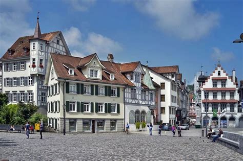 Unser schönes nachbarland hat mehr zu bieten als leckere schokolade. Sankt Gallen Reiseführer | Was zu sehen in Sankt Gallen ...