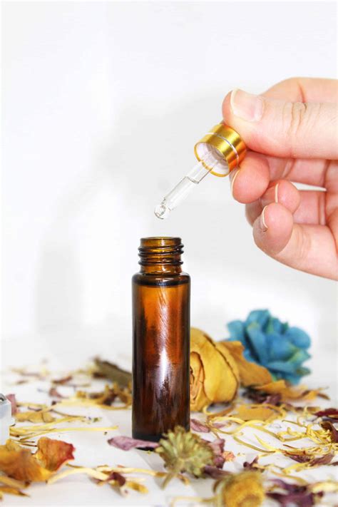 Super Easy Diy Cuticle Oil Recipe With Essential Oils
