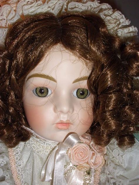 Patricia Loveless Bernadette Porcelain Doll 1997 02552000 1725904410