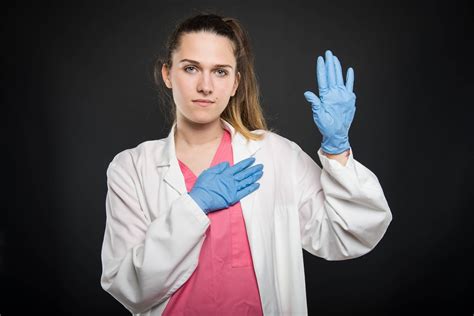 Hippocratic Oath for Nurses | American Mobile