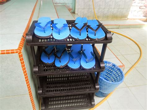 Maybe you would like to learn more about one of these? SK KAMPUNG FIKRI (SG TONG), SETIU, TERENGGANU: SURAU AL-NUR