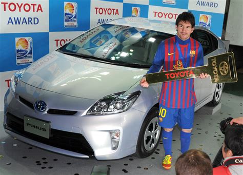 The inside rooms are spacious enough to accommodate a big family. All Wallpapers: Lionel Messi Cars 2013