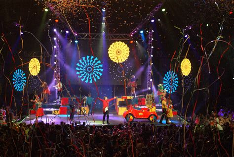 The Wiggles Farewell To Old Friends Nov 2012 Review Play And Go