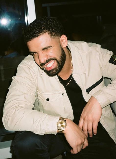 Pin By Øvølêê On Drizzy Aubrey Drake Drake Photos Drake