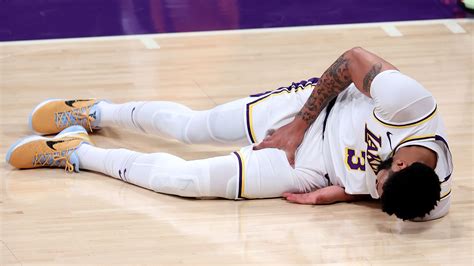Anthony Davis Injury Update Lakers Star Day To Day After Groin Strain