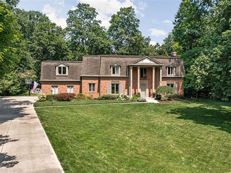 570 W 92nd St, Indianapolis, IN 46260 | MLS #21921278 | Zillow
