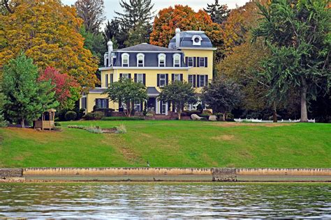 Waterfront Homestead In Beverly Nj House Styles Waterfront Mansions