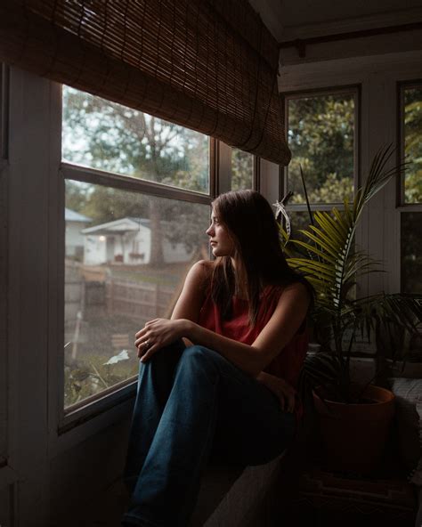 Sitting At Window Pictures Download Free Images On Unsplash