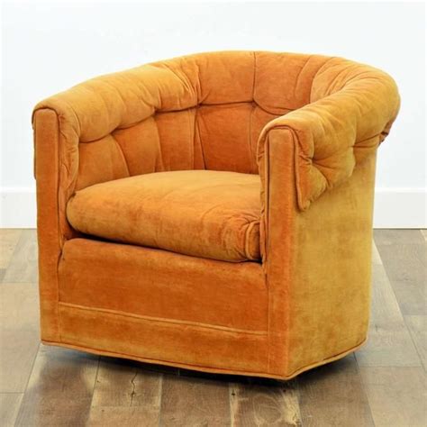 With the ultimate quality assurance and at bargain prices, buy in large quantities without. Sierra Chair Retro Tufted Barrel Back Swivel Armchair ...