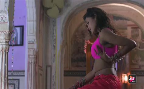 Agni Pawar Butt Breasts Scene In Gandi Baat Aznude