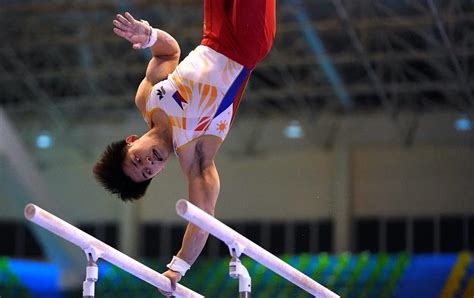 Carlos Yulo Poised To Become Phs Most Bemedaled Anew With Parallel Bars Silver