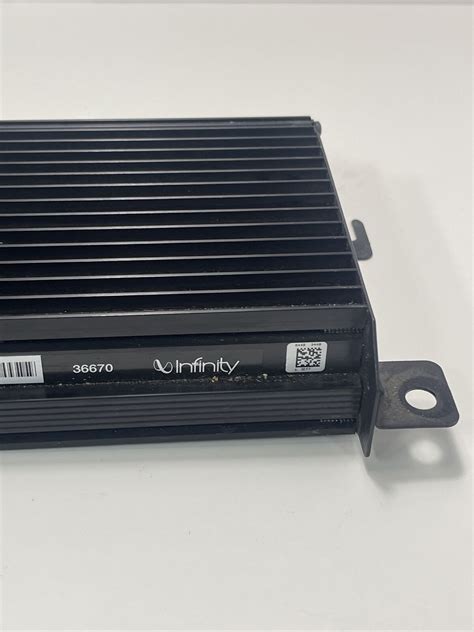 2000 Jeep Grand Cherokee Infinity Amplifier Chrysler Amp 56038407ad For