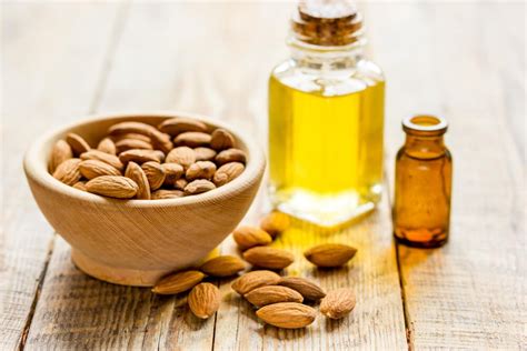 los 6 beneficios del aceite de almendras para la salud mejor con salud