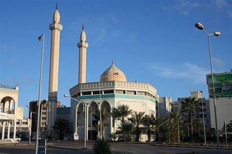 High Mosque In Misurata Libya Beautiful Mosques Mosque Islamic