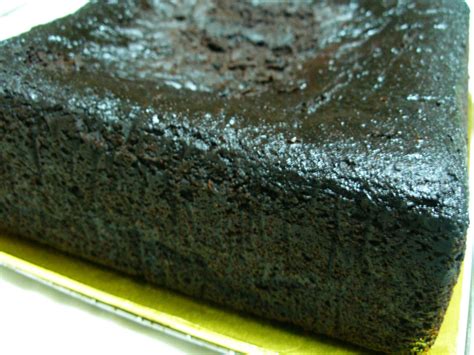 Ketika mula melihat ikan pari yang dihantar ke meja, saya macam tak puashati kerana saya tidak berapa gemar lauk berkuah. Kek Lapis Sarawak - Borneo Delights
