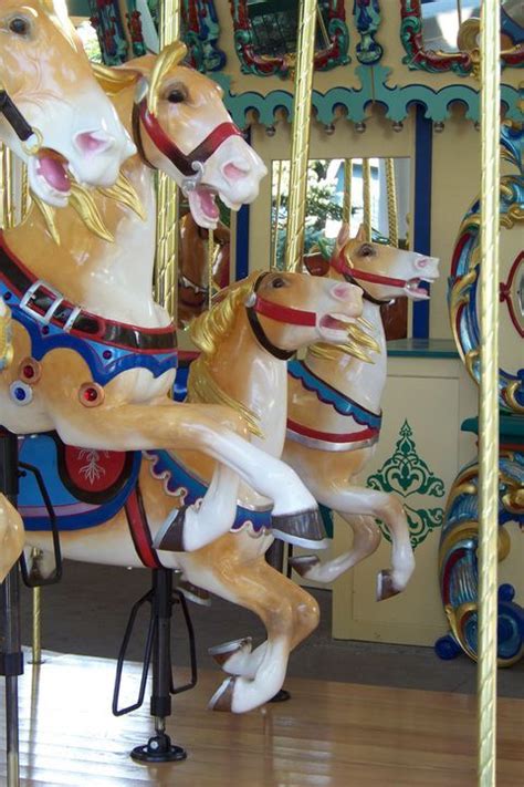 National Carousel Association The Worlds Of Fun Carousel Illions