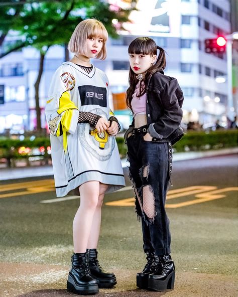 tokyo fashion japanese teens sarah i am saaara and beni beni9s on the street in harajuku