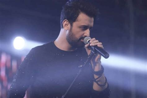 Check Out Atif Aslam S Wholesome Interaction With A Fan