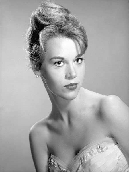 Even the prettiest hair looks wrong if it's all over the place. Classic 1950s Hairstyles for Women (Best Vintage Haircuts ...
