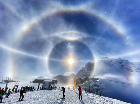 Halo around the sun over pender county. Incredible Display of Ice Crystal Halos Around the Sun in ...