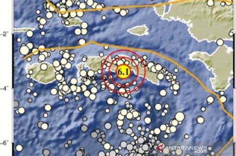 Gempa yang terjadi pada pukul 11.43 wib, atau 13.43 waktu setempat, itu berpusat di laut di teluk taluti, 67,5 kilometer timur tenggara masohi. Ini Penyebab Tsunami Kecil Usai Gempa Maluku Tengah 6,1 M ...